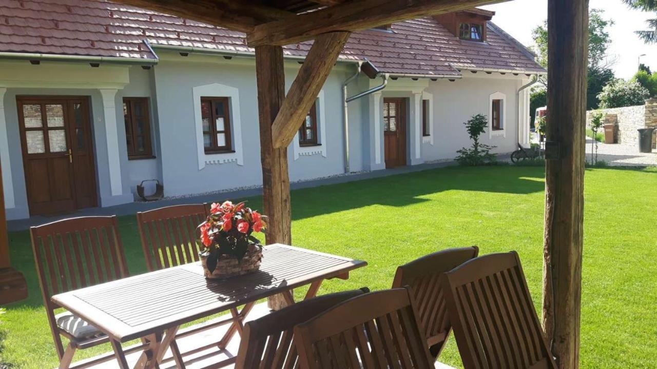Aracsi Vendeghaz Hotell Balatonfüred Exteriör bild